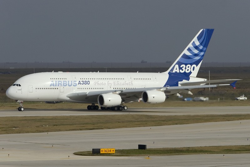 空客a380或加快退役阿联酋航空,巨无霸客机为何惨淡收场