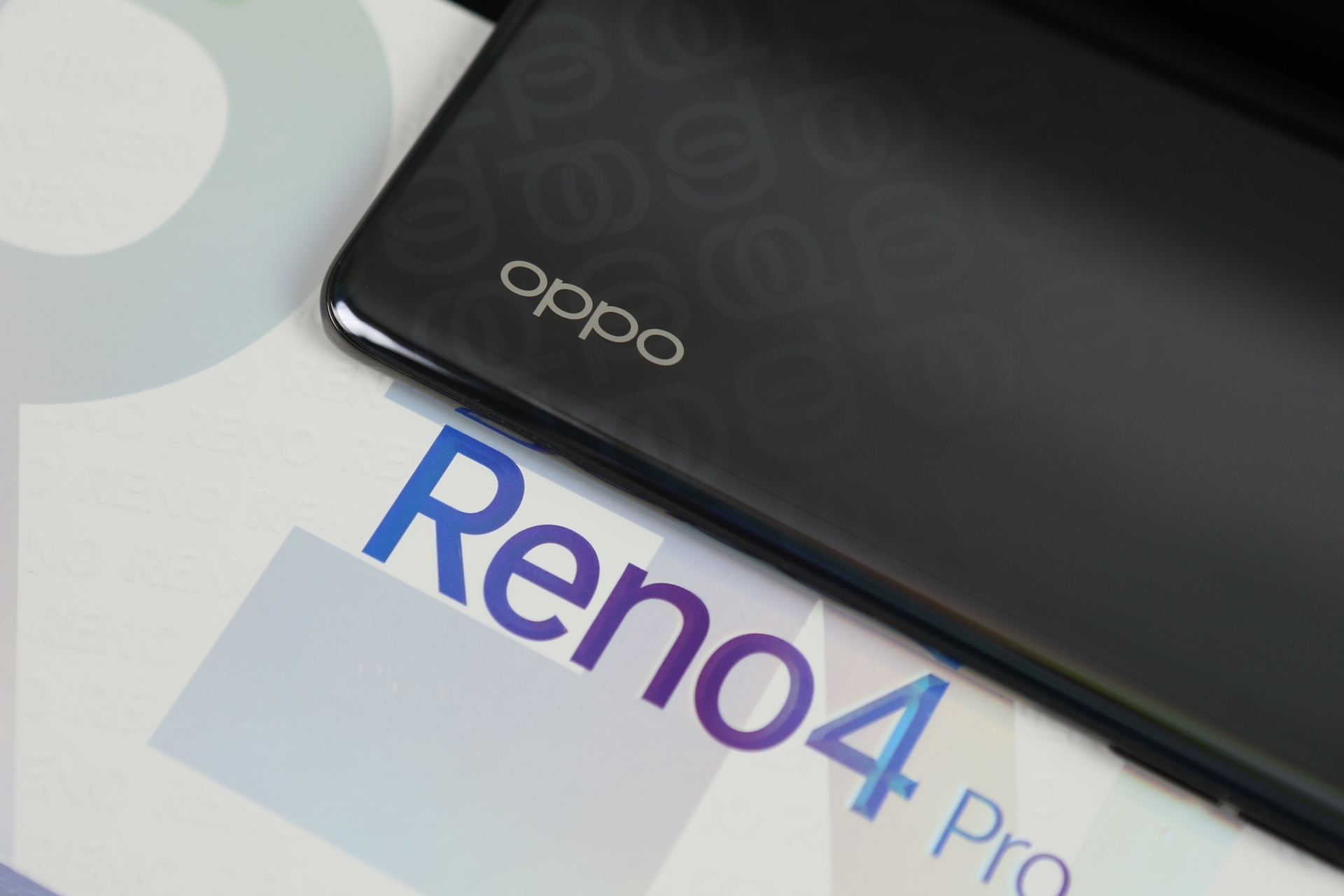 原创 oppo reno4 pro评测 一部让人流连忘返的5g手机