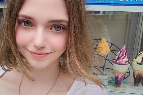 原创 德国美女拥有超高颜值,却被邀去日本发展?