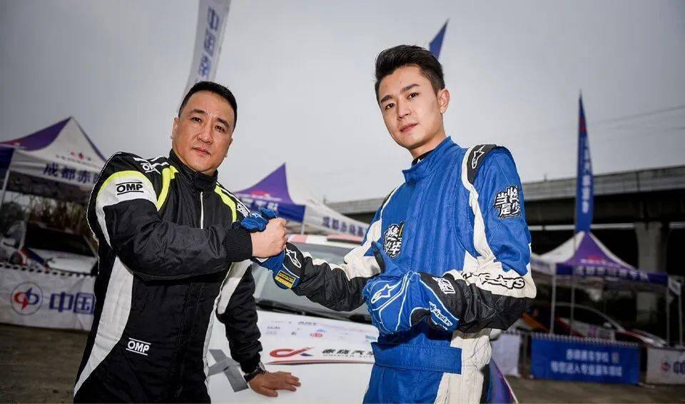 光辉时刻 | top1成都赤晓赛车队秦昊阮林包揽冠亚军