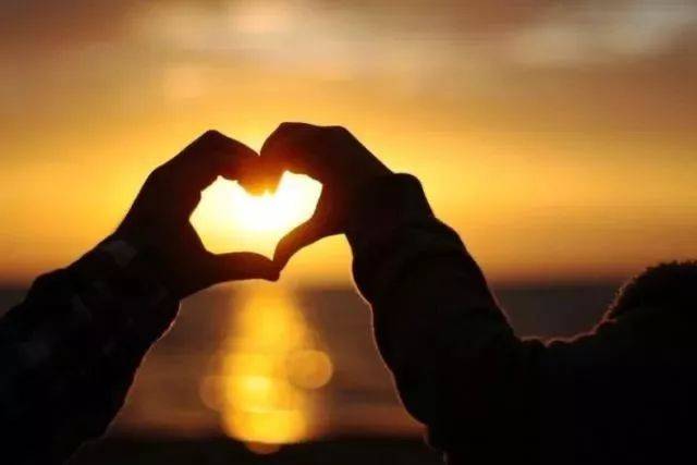 什么时候才能遇见自己的爱情 3aeac16aae10444292ae4b814aab0b4a.jpeg