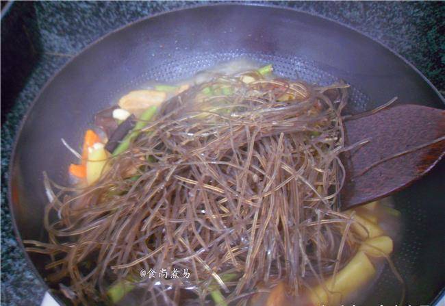 粉条怎么快速熟软 846a40bae5ca44b199e06afce4befd32.jpeg