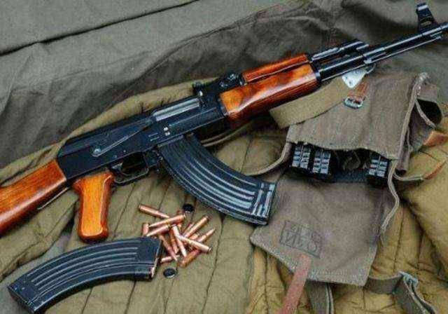ak47瞄准器_ak 47_ak-47