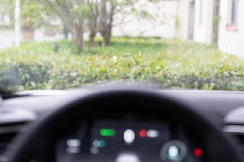 抬头显示hud哪家好 cb7bef13e1ad45f489825e72f987b314.jpeg