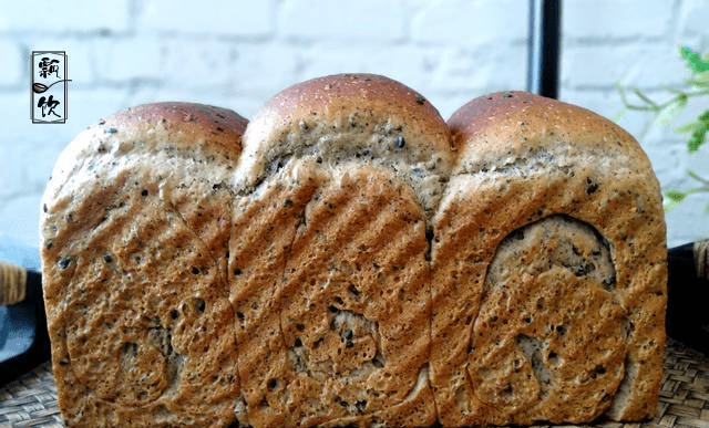 吐司面包做法视频全过程 09fac04f54b14efb8e66fa90fe78bc29.png