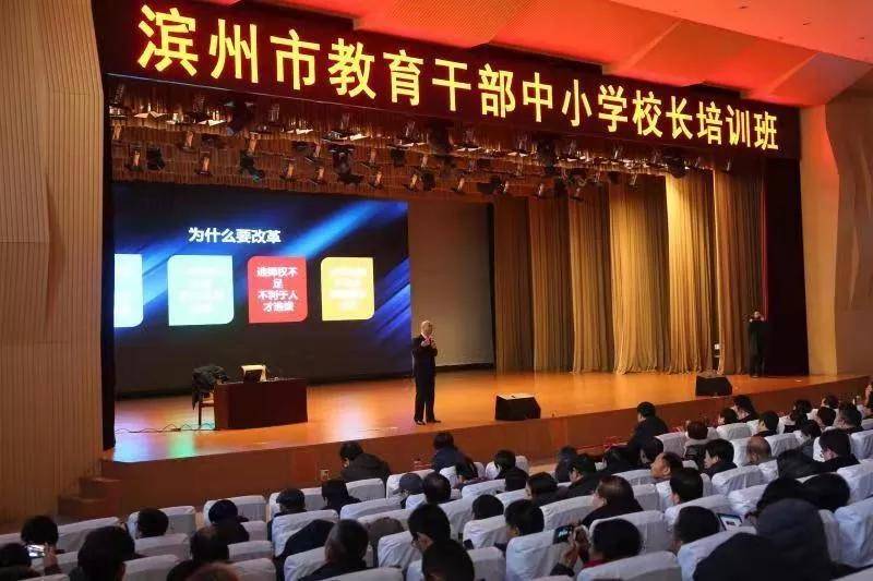 「志愿」别犹豫了，不然就晚了！给您十八个找聚铭师专家给孩子报志愿的理由