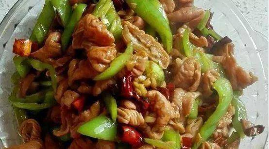 肥肠配什么菜比较好吃 29b80b0389574759b2c5084112e756ae.jpeg