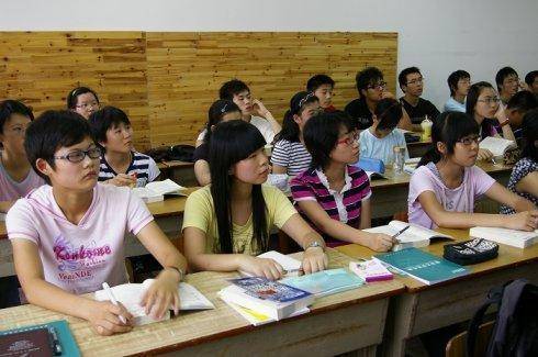 #成绩#为何偏偏在这时候成绩一落千丈，原因有这些？高中的最关键时期