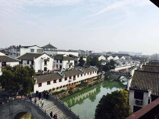 大东北文化圈2020GDP_中国gdp变化图(2)