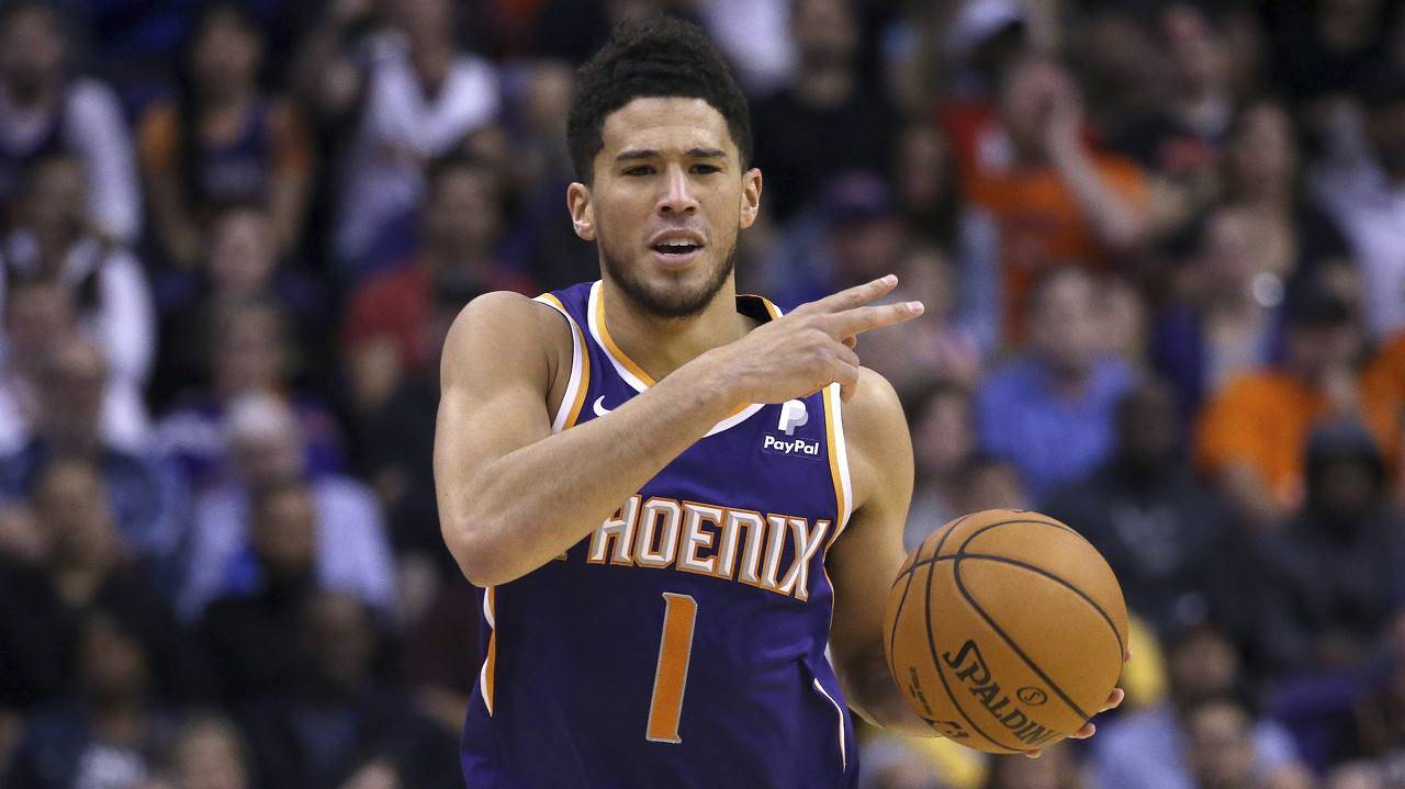 布克加盟湖人引发联盟震动