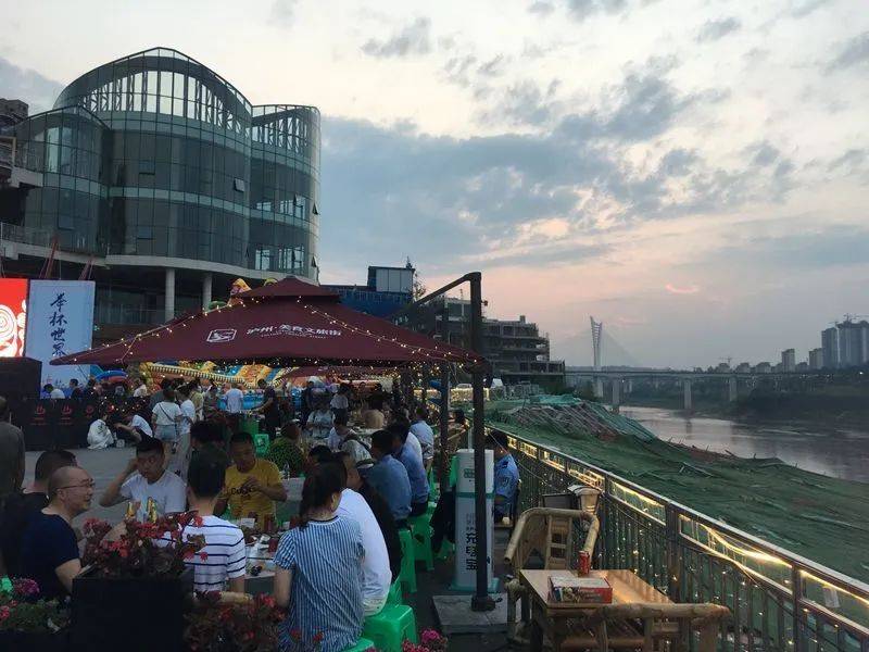 江阳区2020gdp_江阳区交通局曾凡广(3)