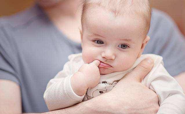 婴儿几个月会发音笑 81da99ce9dba4151b17f2a25d0ed27ec.jpeg