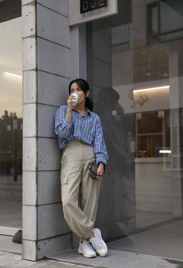 a249546d99f046dcbabb72e00751ec90.jpeg