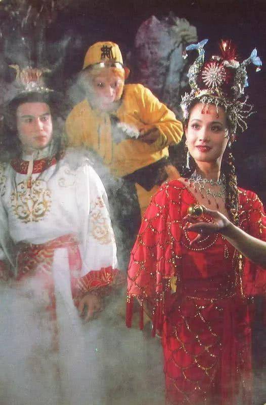 原创86版《西游记》美女如云,李玲玉不是最美的,最美的是龙王女儿