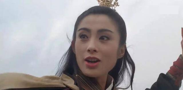 出演王晶版《倚天》赵敏,于荣光《天龙八部》王语嫣,她到底美在哪儿?