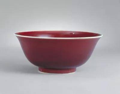 明宣德鲜红釉碗故宫博物院藏