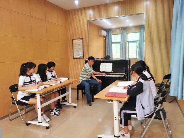[情况]成就音乐梦想——象贤中学音乐高考情况介绍选择百年象贤