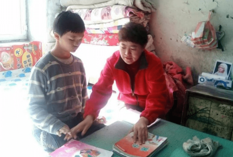 怎么才能当特殊教育的老师 c25de0c2e81a4044bd34fe2c05526a65.png