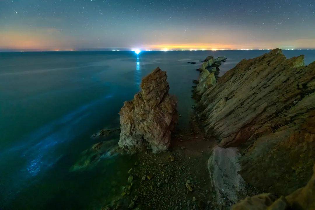 太震撼了！近日很多人专门跑来看大连这片海