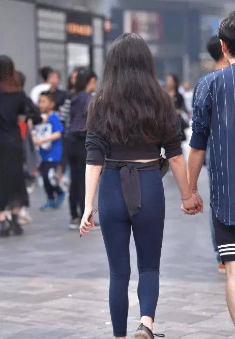 穿紧身裤怎么搭衣服夏天_赵露思夏天紧身裤穿搭(2)