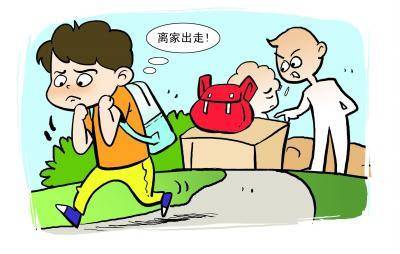 少年负气离家出走 贵州铁警暖心将其劝回_小东