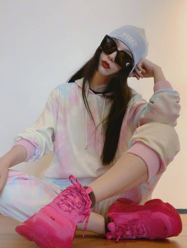 422f645981ea4711b342dd6664d9bc34.jpeg