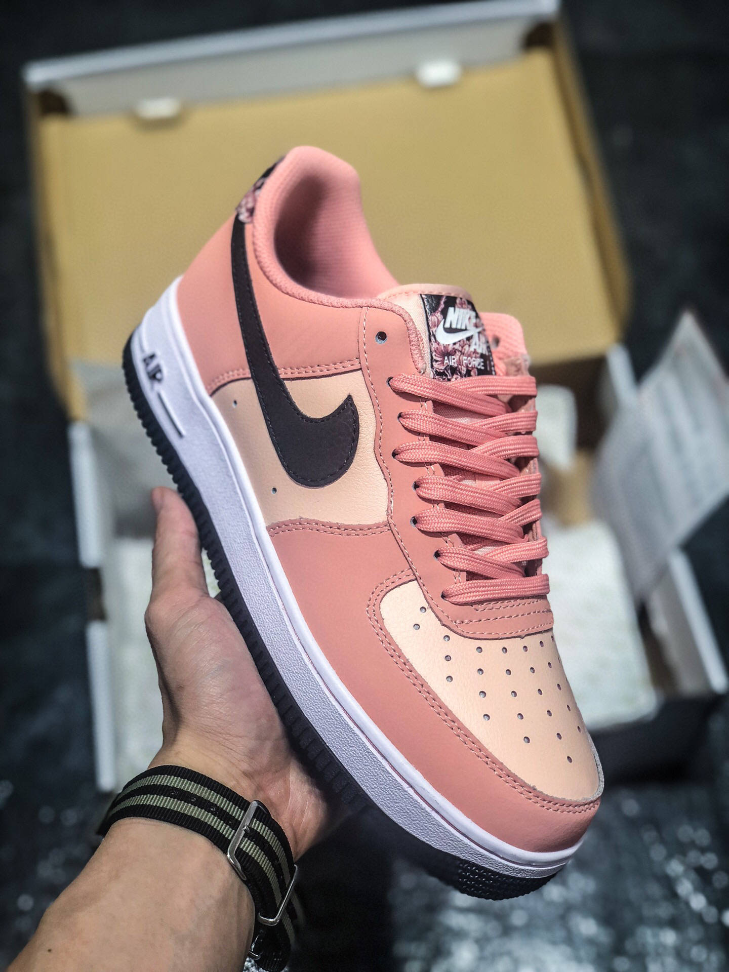 耐克空军一号 nike air force 1 pink quartz 粉色