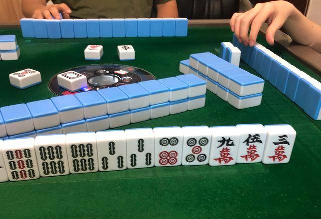 麻将听牌之后怎么舍牌?掌握两点技巧就能赢