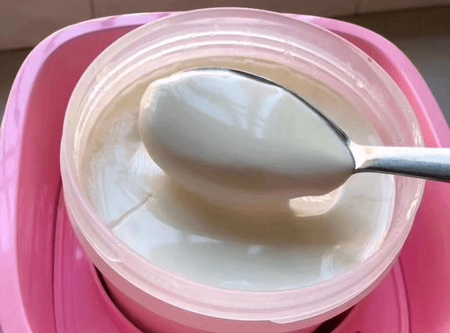 酸奶第二天能喝吗 76164cc1a6cc4d41a2e110893379c723.png