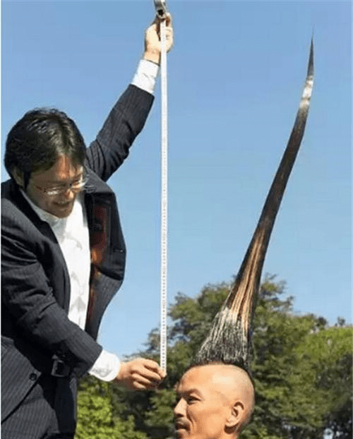 10cf2d1c6849421fa8327f5b5419c066.png