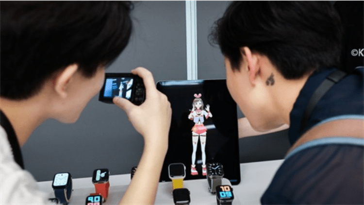 中国绊爱联动潮牌手机：虚拟偶像的升维之旅