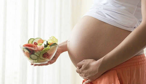 怀孕后孕妈要管住嘴，这9类食物再馋也不要吃，全是为了胎儿好