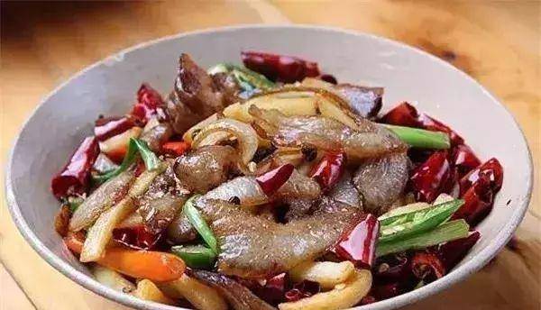 啤酒鸭的做法需要什么材料 efca89fef6404a2f8684f297097e1259.jpeg