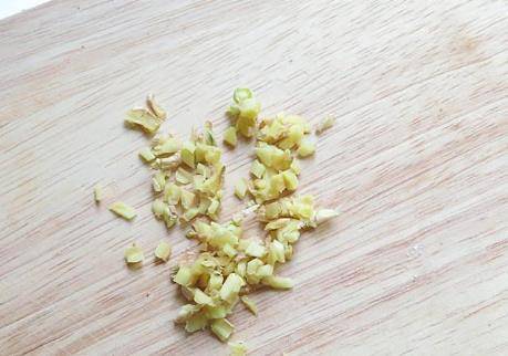 中药吃几天一停 40fb67c92de44a6d83da91c67053b188.jpeg