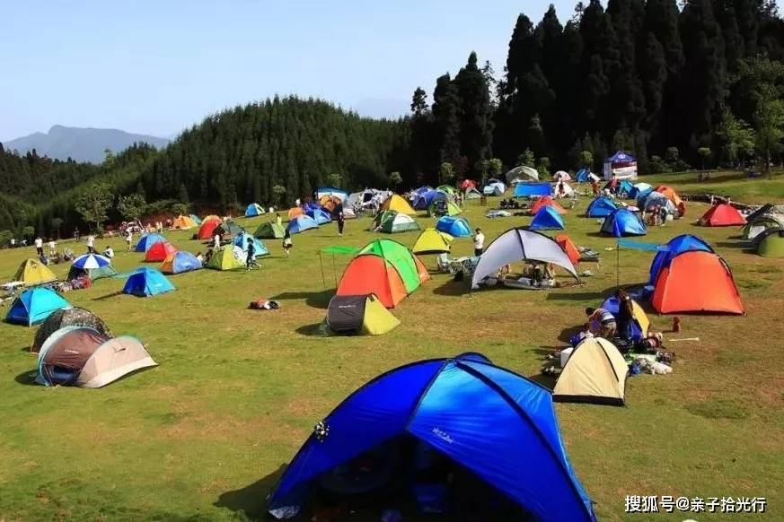 配套设施:淋浴设施,配电箱,免费停车,24小时安保 洪雅玉屏山野鸡坪