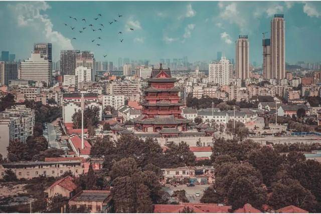 中国最热门的12个旅游城市排名