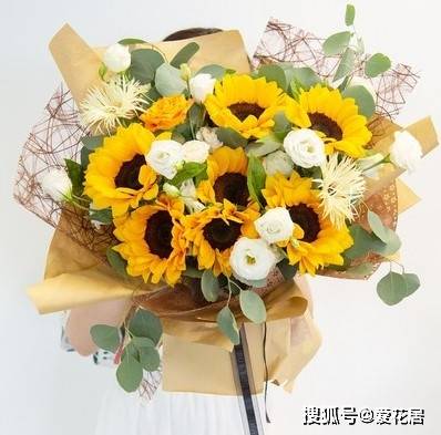 毕业季送什么礼物好?毕业给同学送什么礼物好?