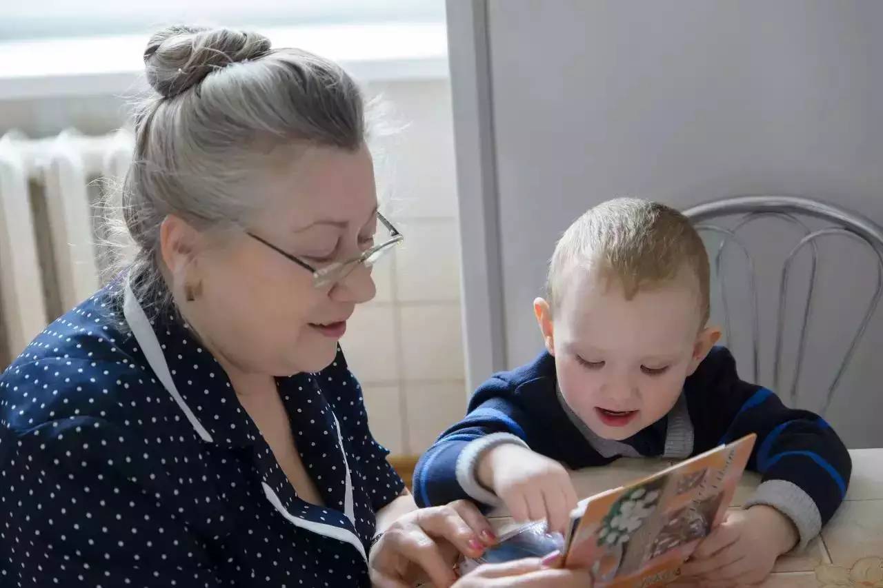 好的家庭教育对孩子的影响英语 3d2205b937d945078964d3a82683c345.jpeg