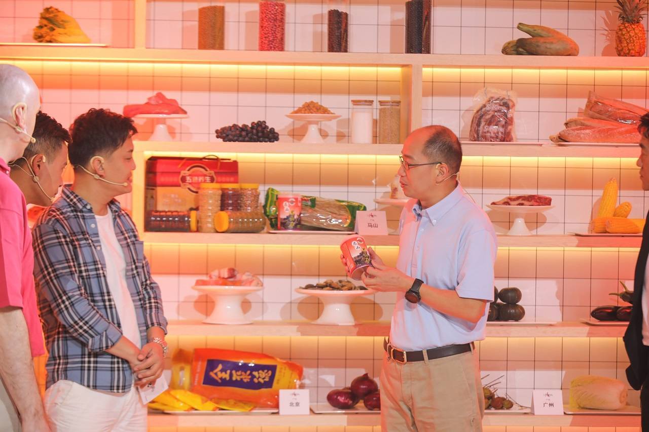 点击进入看图评论