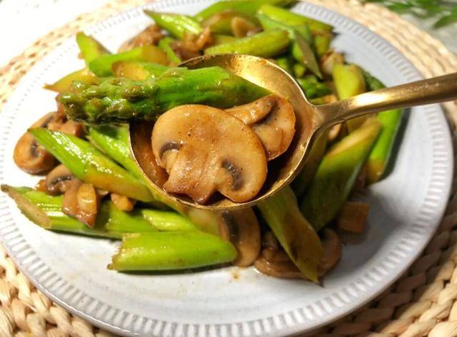 炒什么菜不需要放大蒜 79f4e44613184f08828b2c46250fcb3b.jpeg