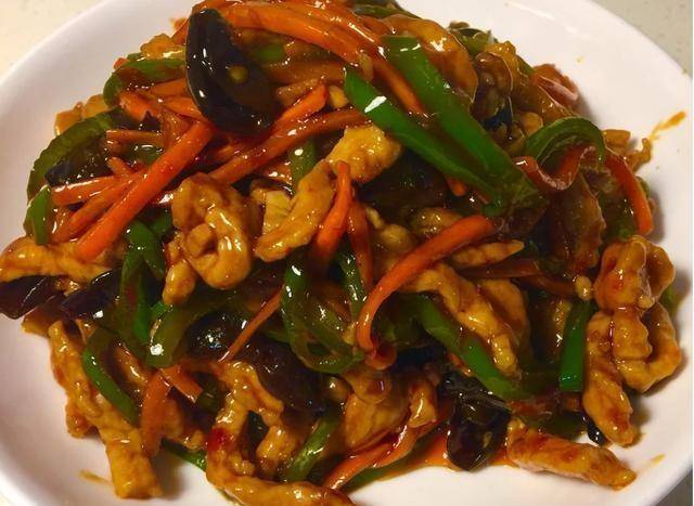 鱼香肉丝家常做法不辣微甜 3909101edecc45b0ad9d83931dc2ff82.jpeg