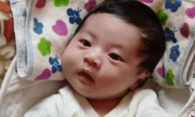 小宝宝|医生却说很好看，满月后见分晓新生儿因太“丑”遭全家嫌弃