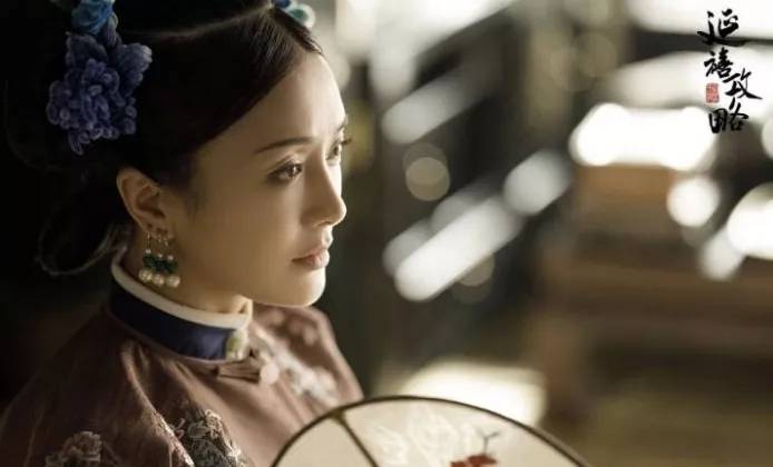 秦岚是《还珠格格》的“知画”？17年前演技就这