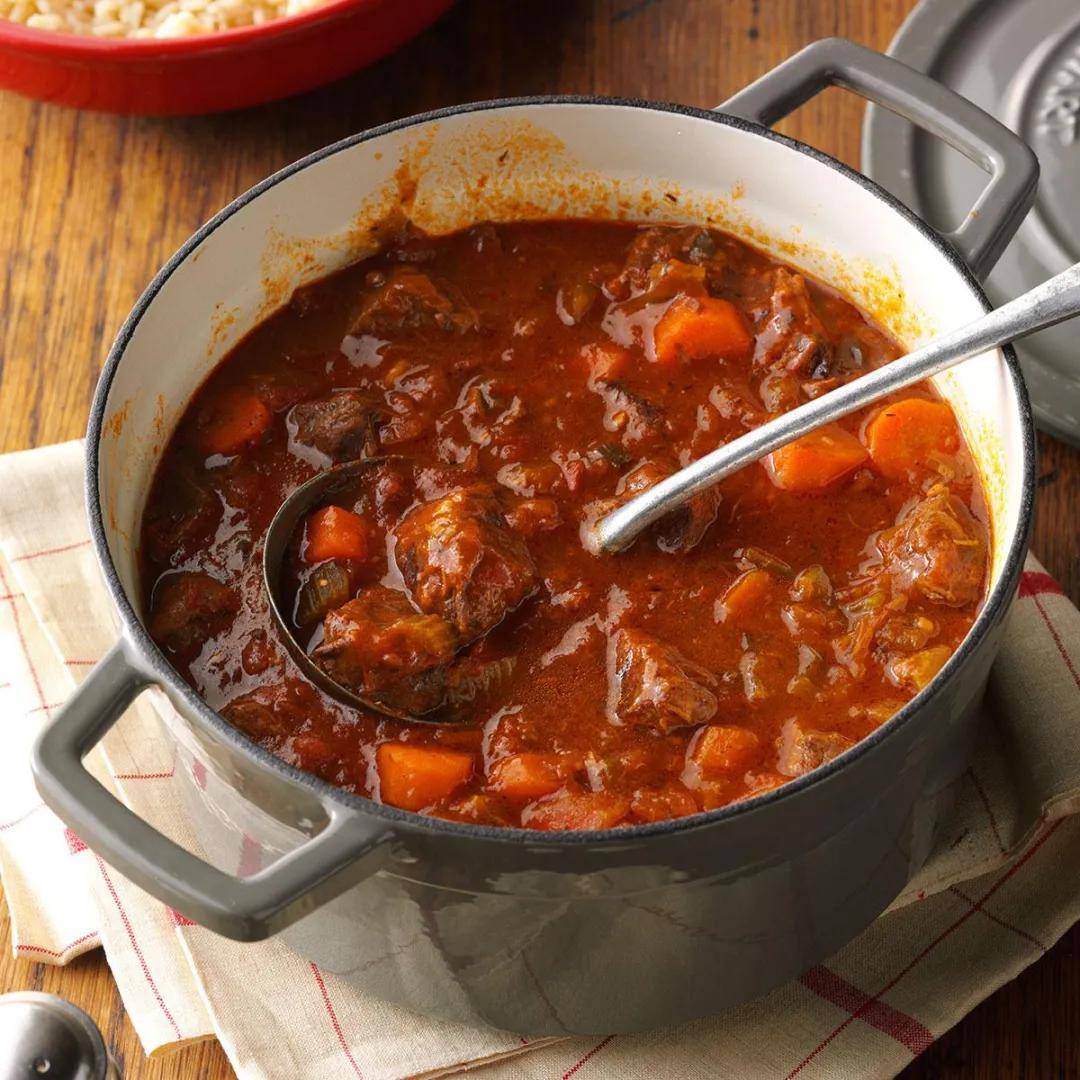 Irresistibly Delicious Chinese Beef Bone Soup Recipe for a Heartwarming Meal