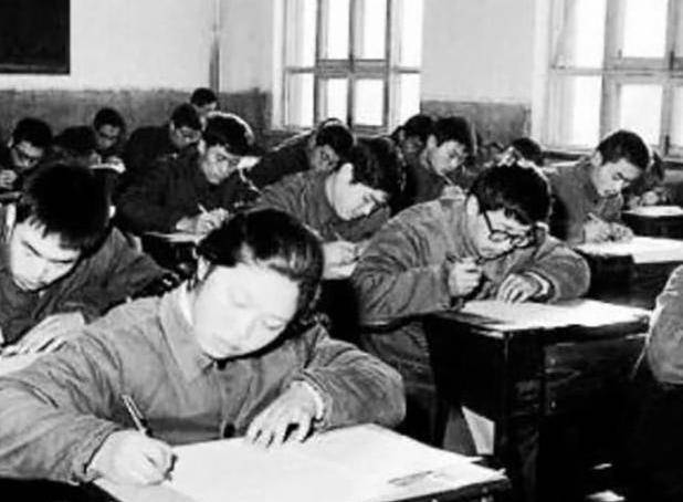 状元|语文差1分满分，如今她怎么样了？77年高考第一位女状元