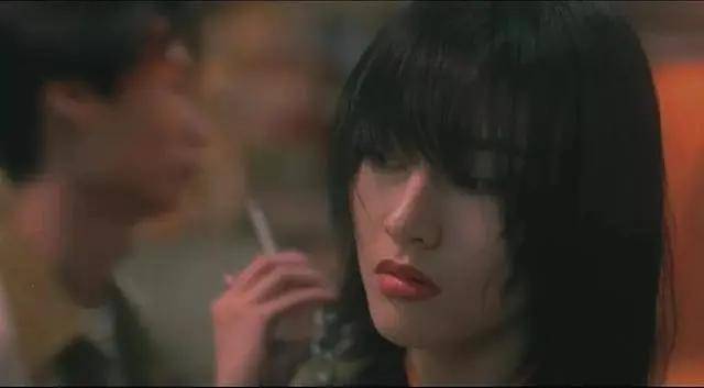 李嘉欣为进豪门不惜“头破血流”，屡次失败后