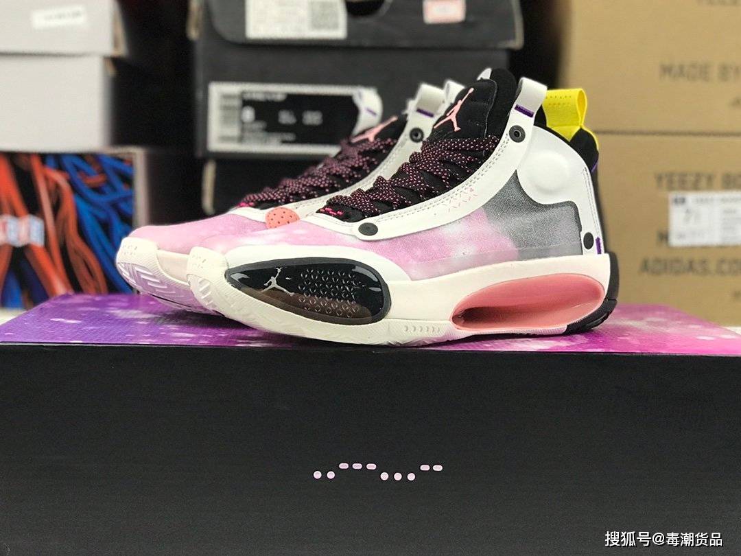 最美的乔丹aj34,星空粉白油画开箱!