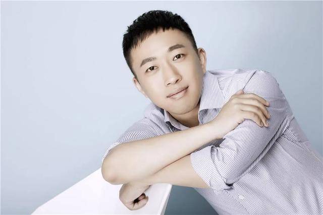 于正家艺人好幸福，影视寒冬还那么多戏拍，男