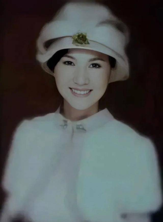 萍字的头像图片女 c93e846fd5f44527b1564b9a6f51cd8a.jpeg