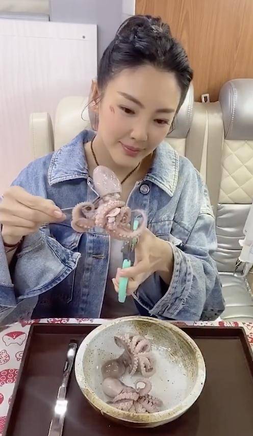 张雨绮称找男人首先看外貌，顺眼最重要，并回